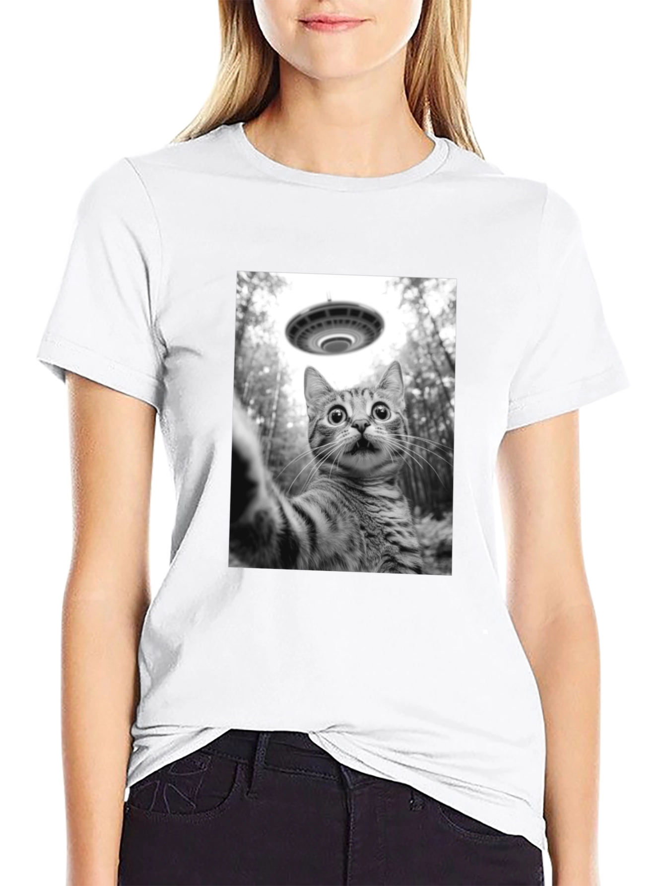 UFO Cat T-Shirt: Funny Alien Abduction Tee