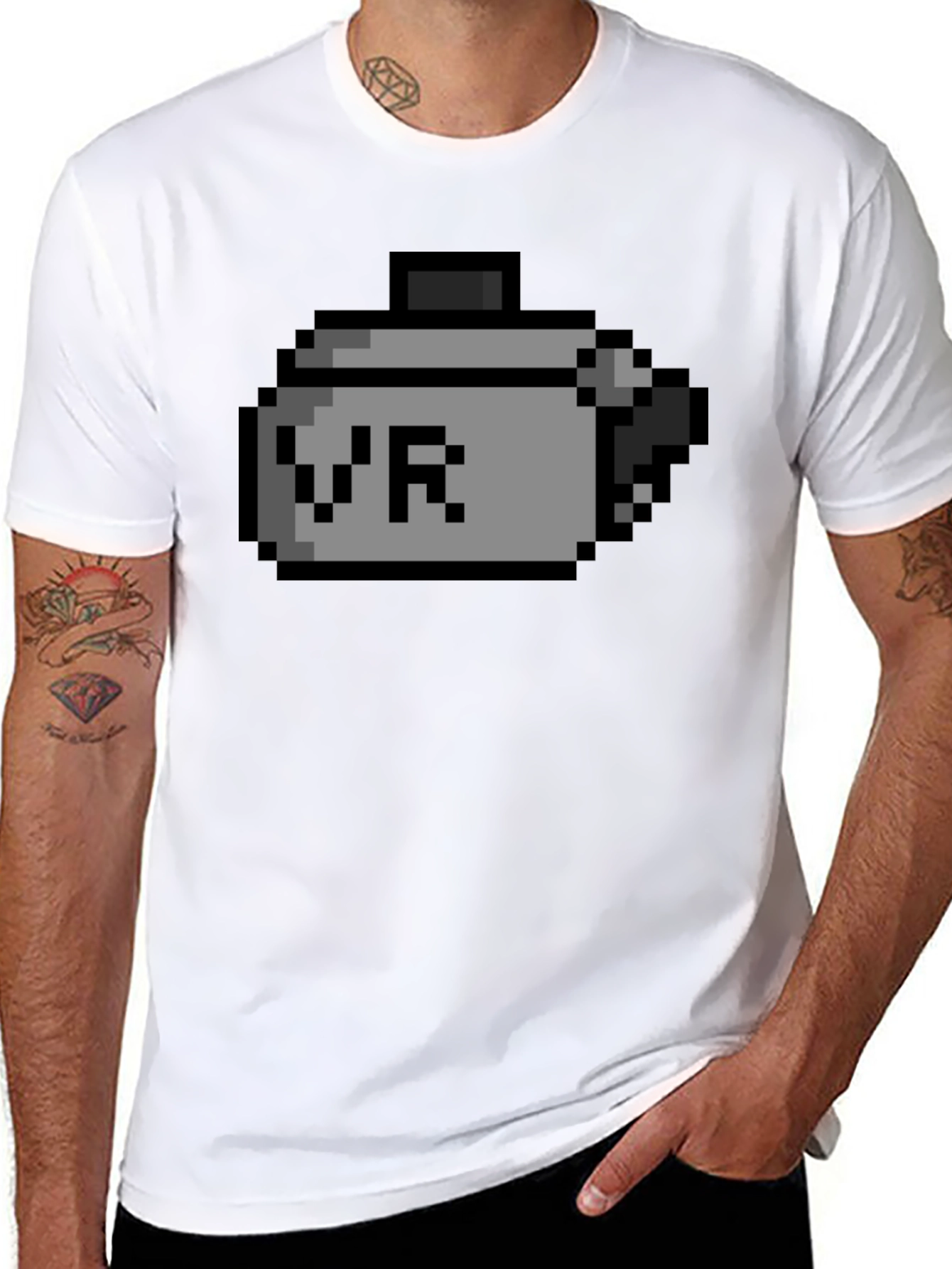 Pixel Art VR Headset T-Shirt - Gamer Style Tee