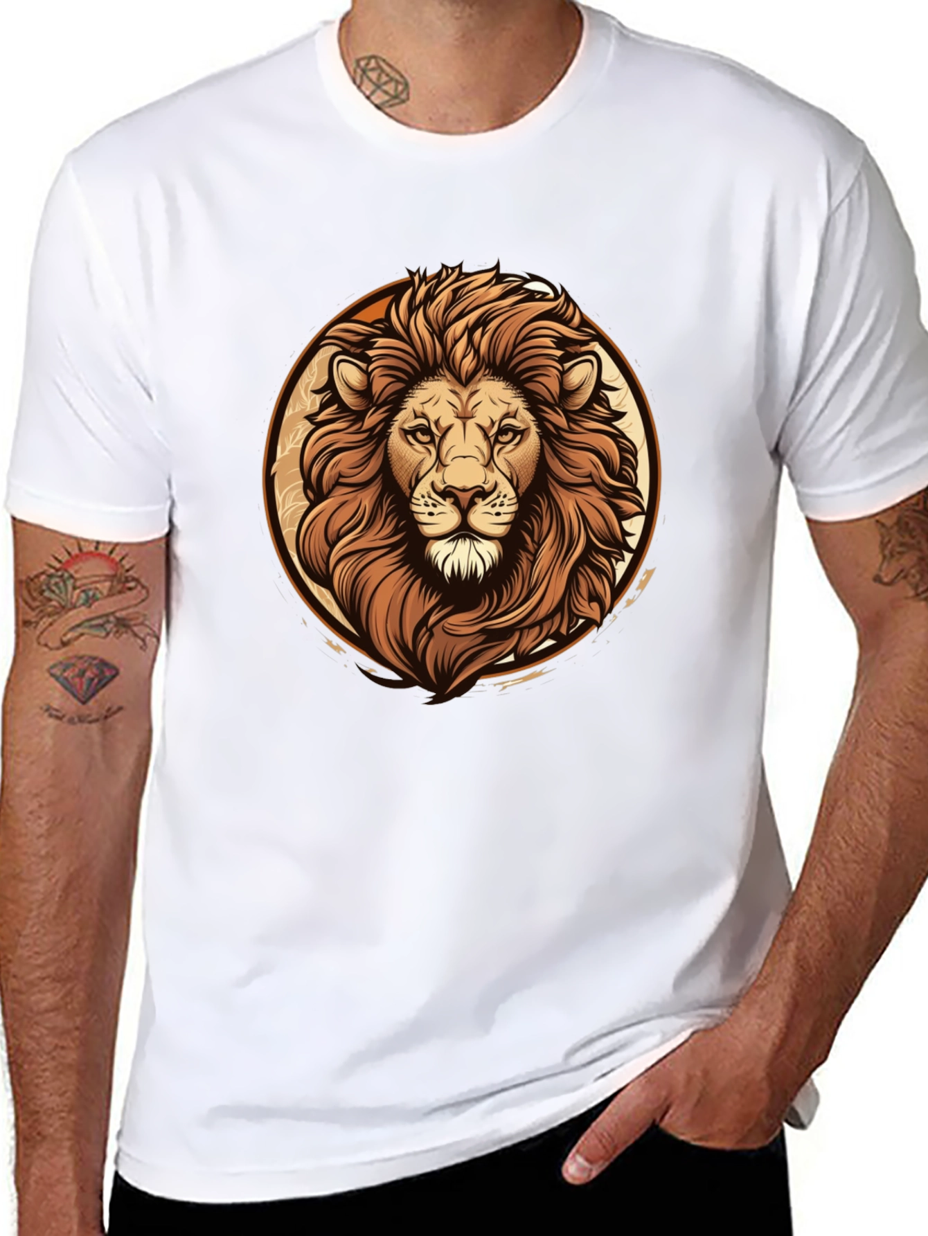 Lion Graphic Tee - Bold Animal Print Black T-Shirt