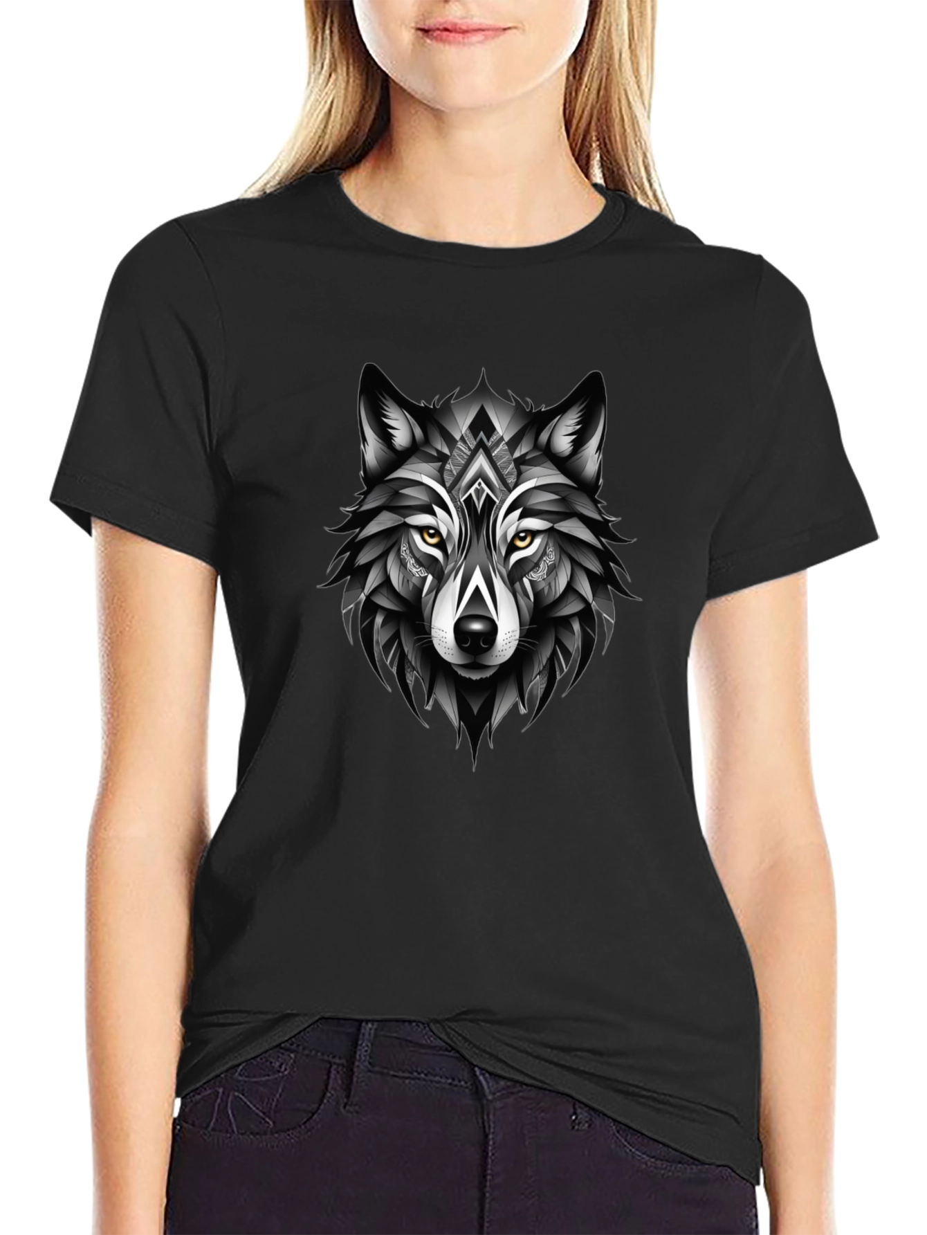 Black Wolf Graphic Tee - Modern Animal Design