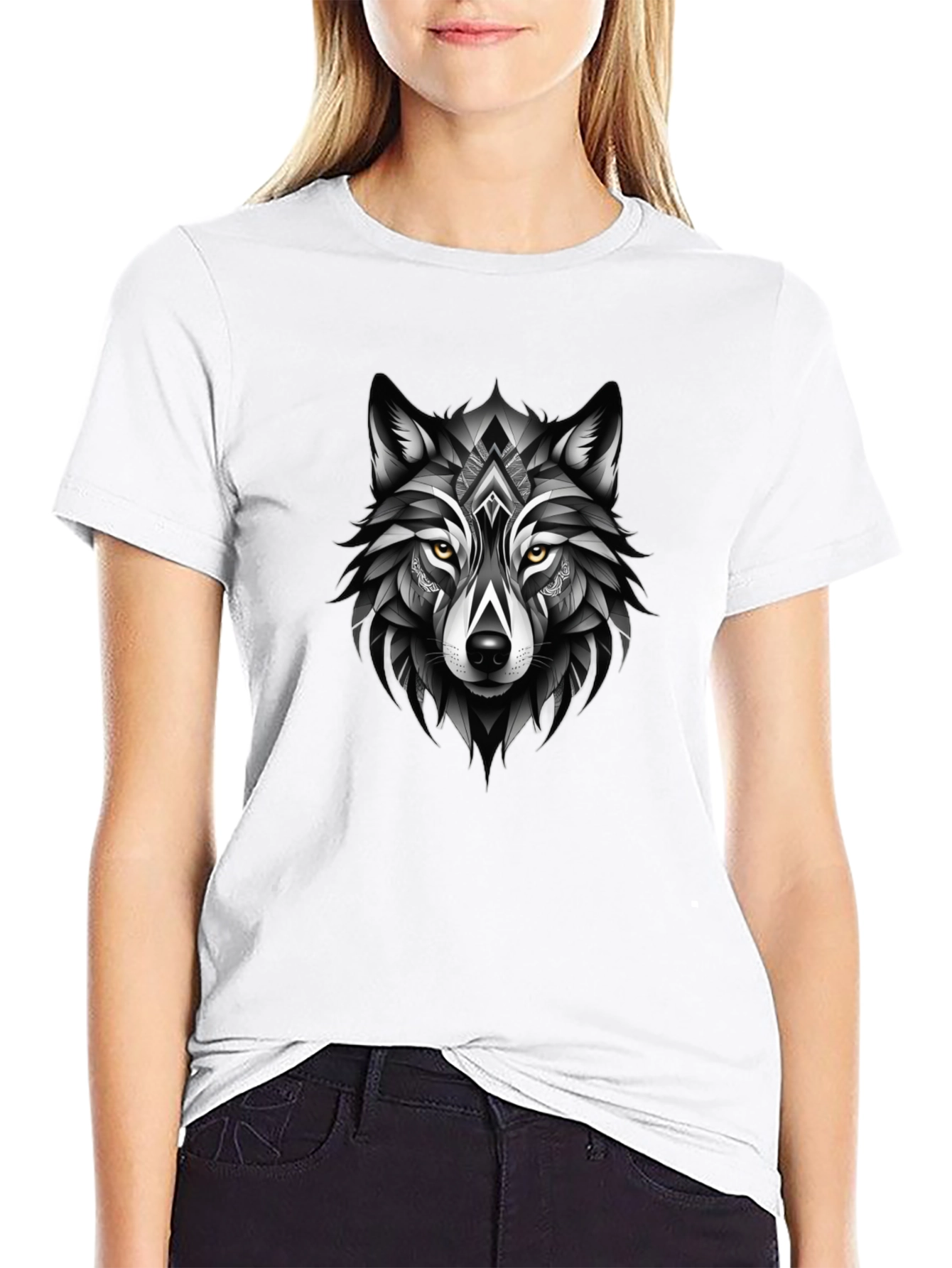 Black Wolf Graphic Tee - Modern Animal Design