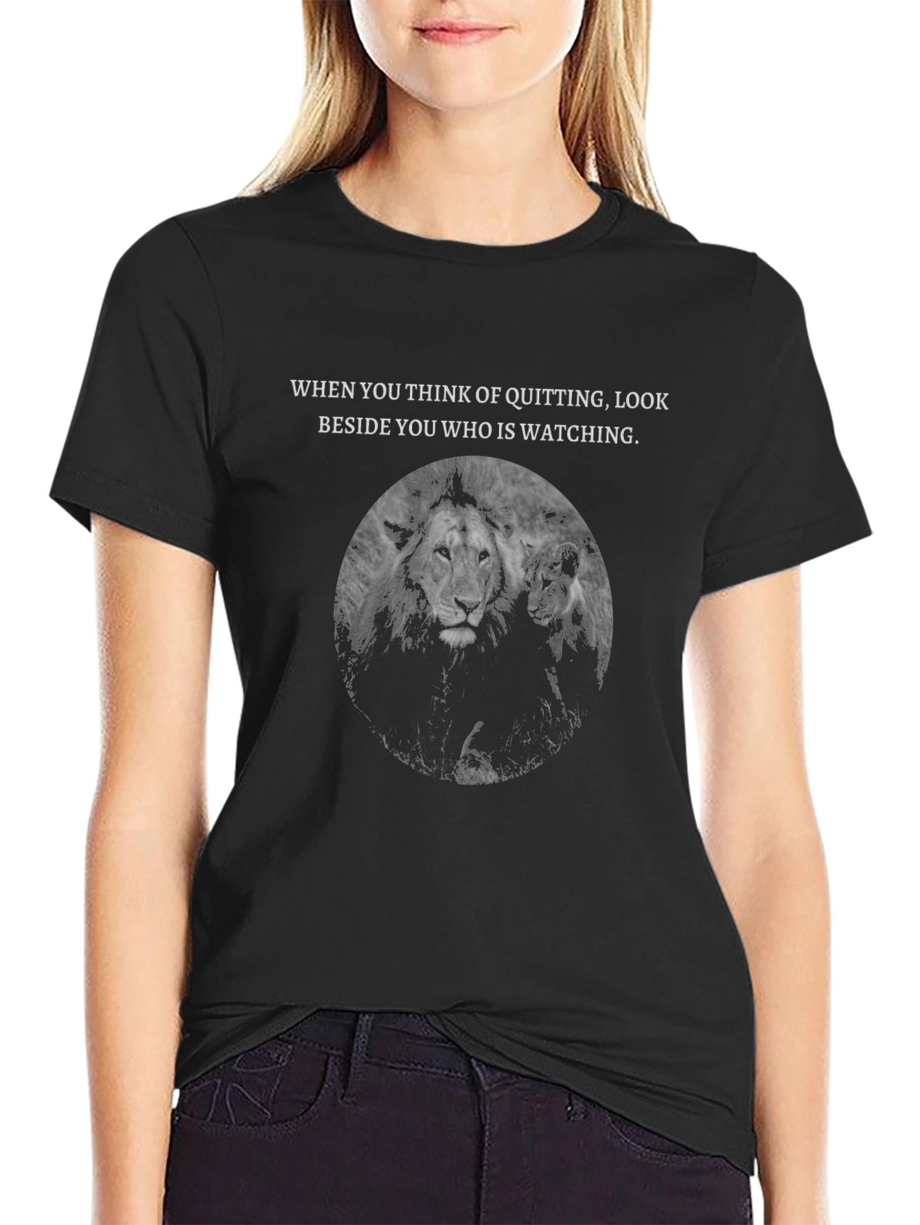 Motivational Lion Graphic Tee - Never Quit T-Shirt